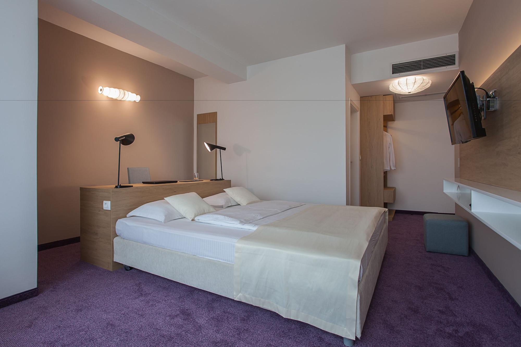 City Park Hotel Skopje Extérieur photo
