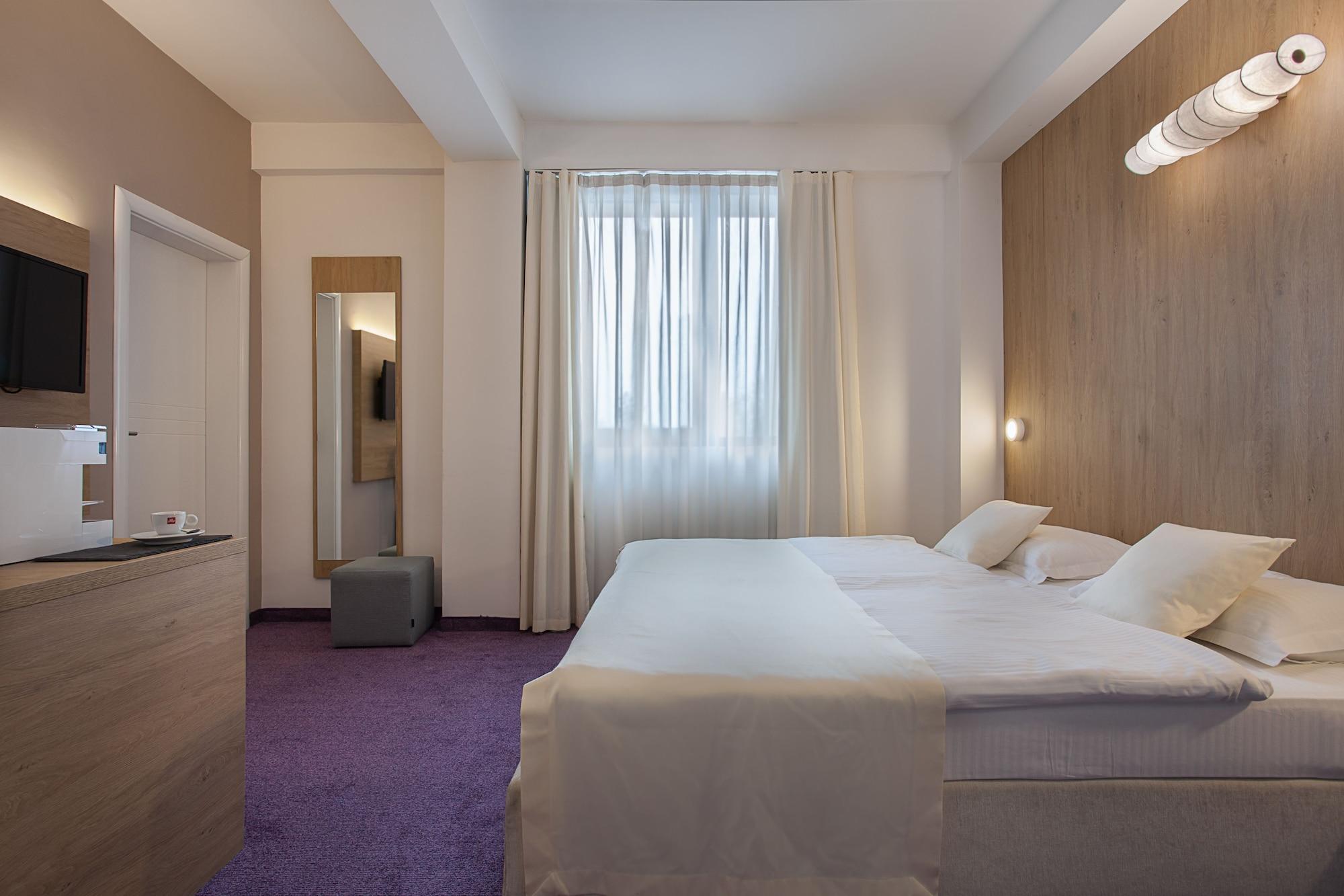 City Park Hotel Skopje Extérieur photo