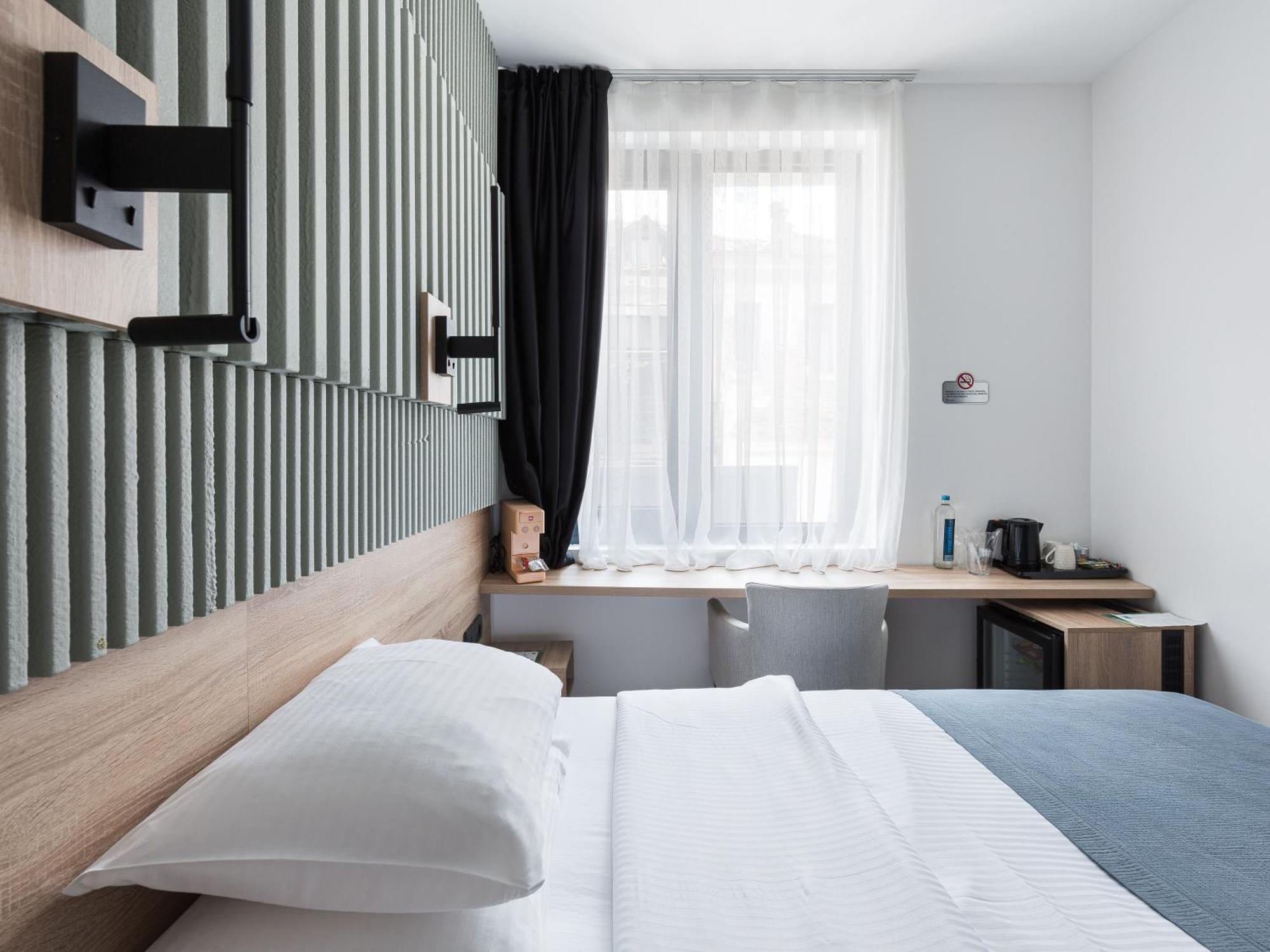 City Park Hotel Skopje Extérieur photo